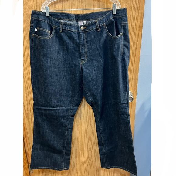 NEW Bobbie Brooks Plus Size Bootcut Jeans Women's Size 22W Darker Medium Wash - Picture 1 of 6